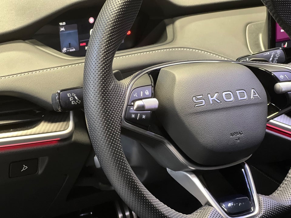 Skoda Elroq 85 iV Sportline 5d
