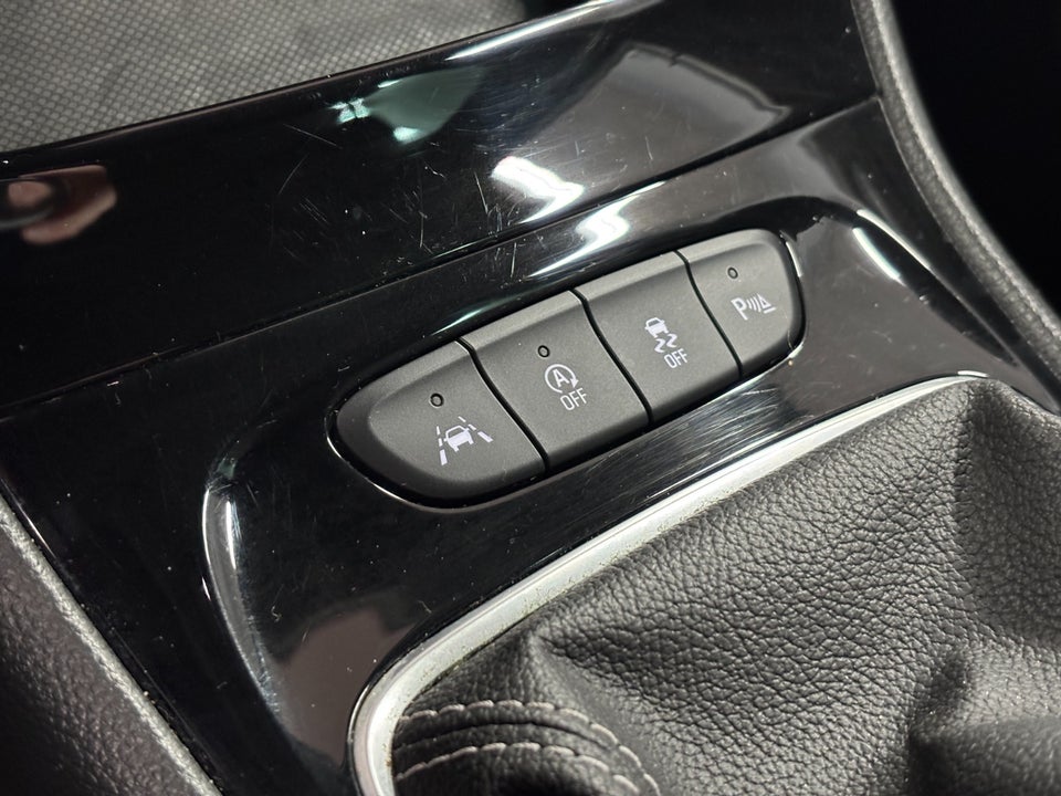 Opel Astra 1,5 D 105 Elegance Sports Tourer 5d