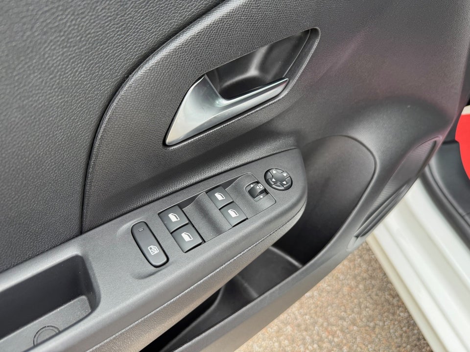 Opel Corsa 1,2 Sport 5d