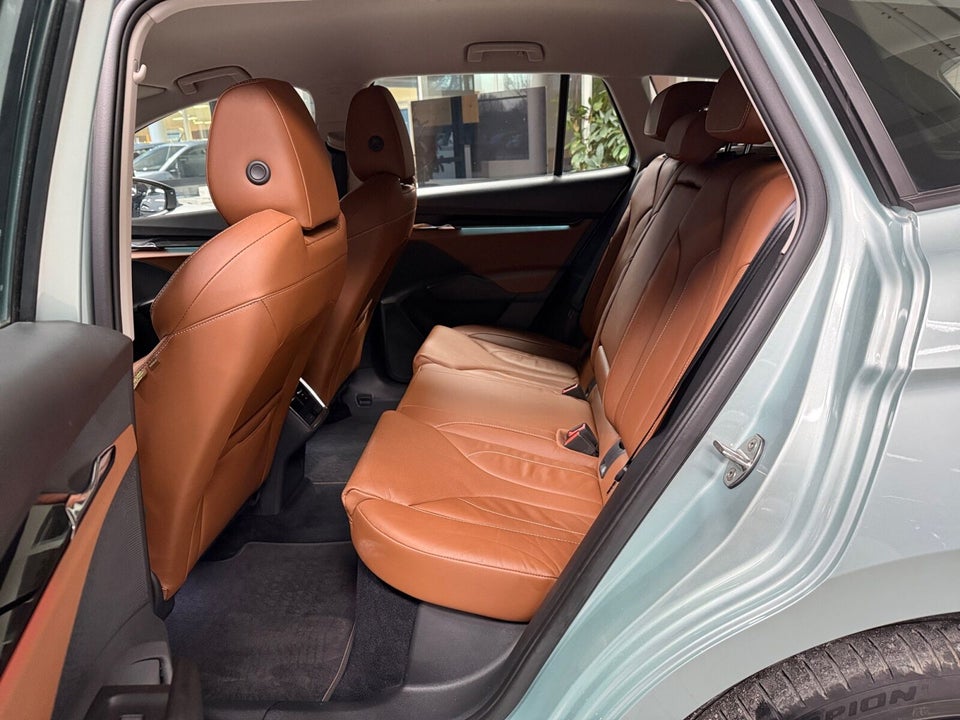 Skoda Enyaq 60 iV ecoSuite 5d