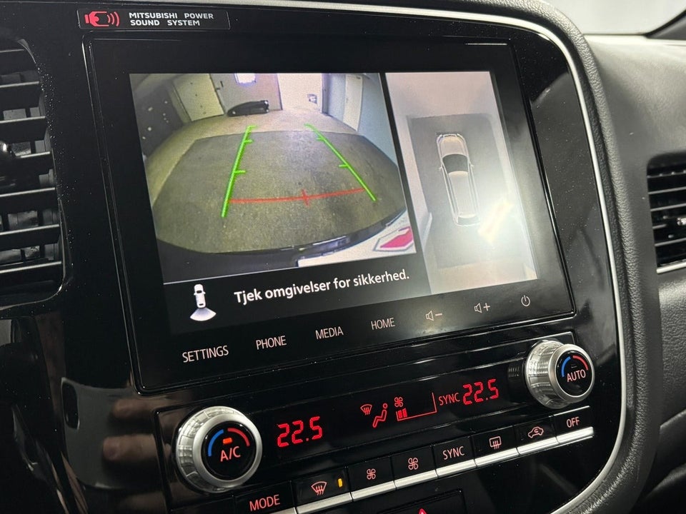 Mitsubishi Outlander 2,4 PHEV Instyle CVT 4WD 5d