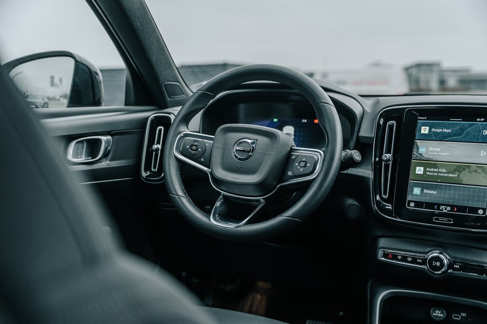 Volvo EX40 Extended Range Core 5d