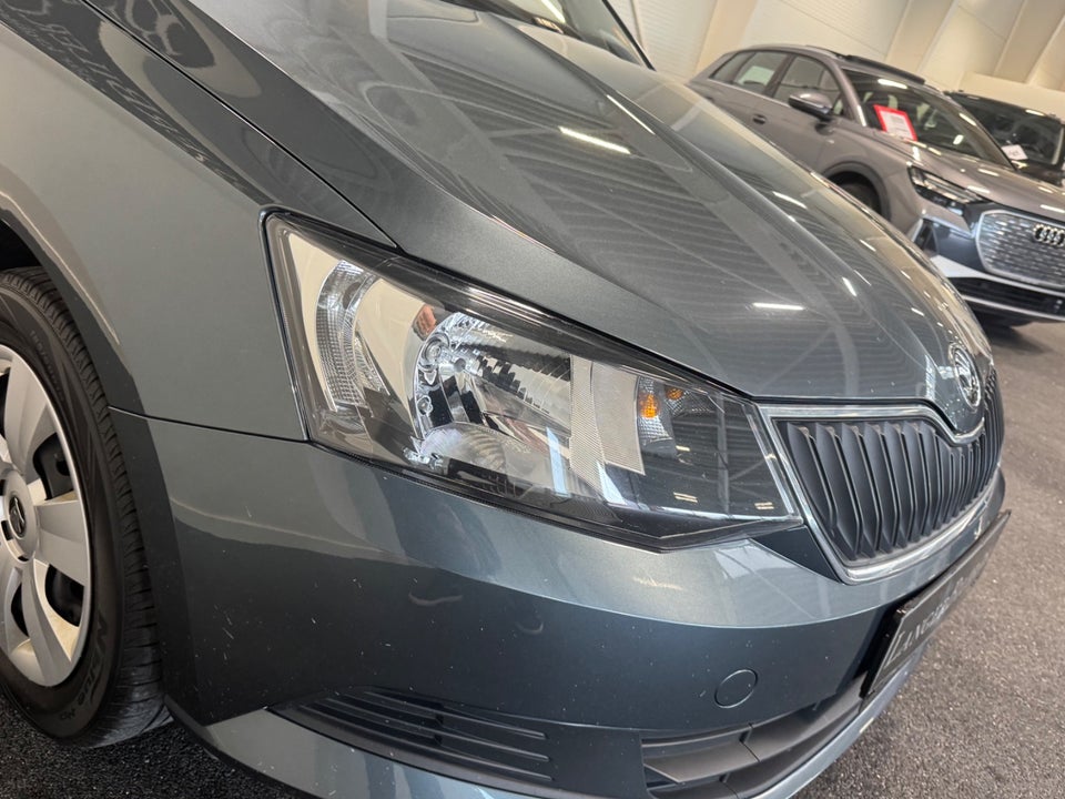 Skoda Fabia 1,0 TSi 110 Ambition DSG 5d