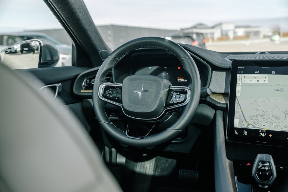 Polestar 2 Long Range AWD 5d