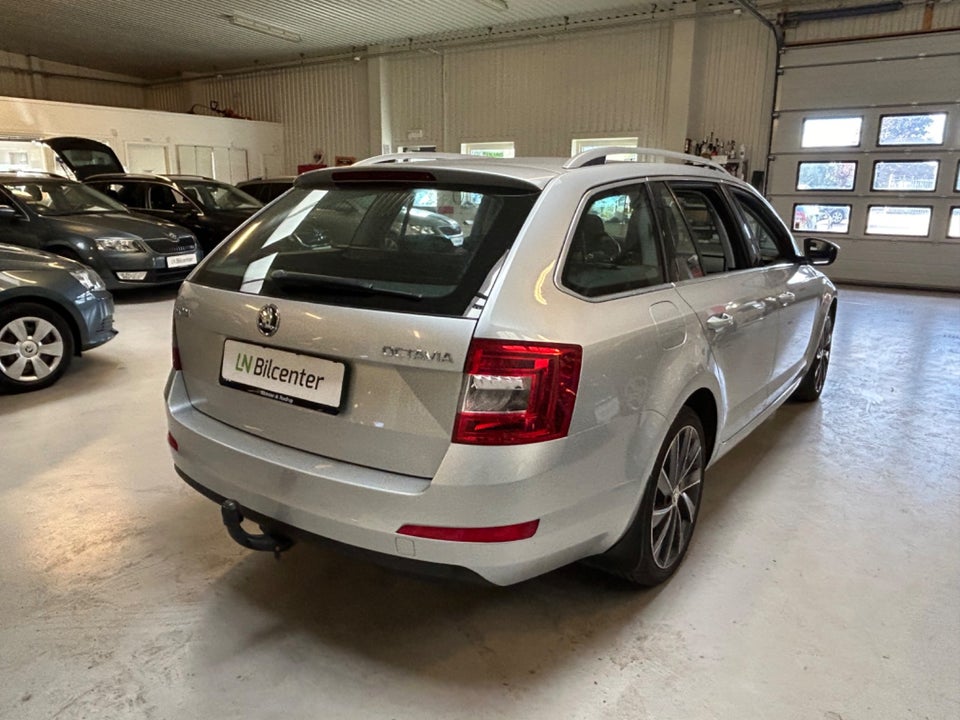 Skoda Octavia 1,4 TSi 140 Elegance Combi DSG 5d