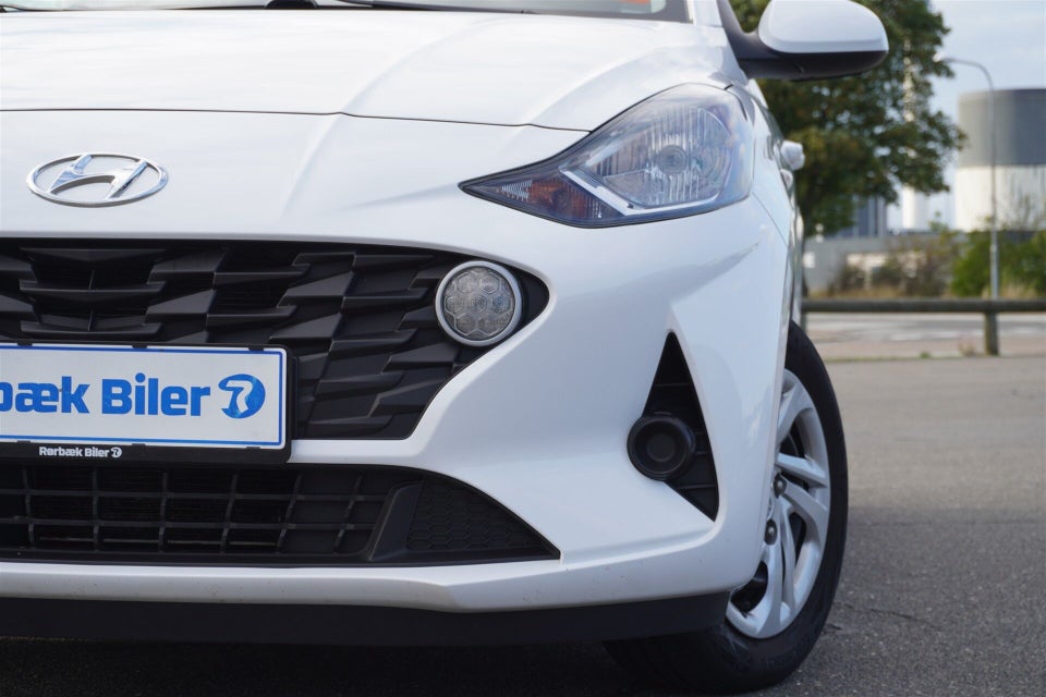 Hyundai i10 1,0 MPi Essential 5d