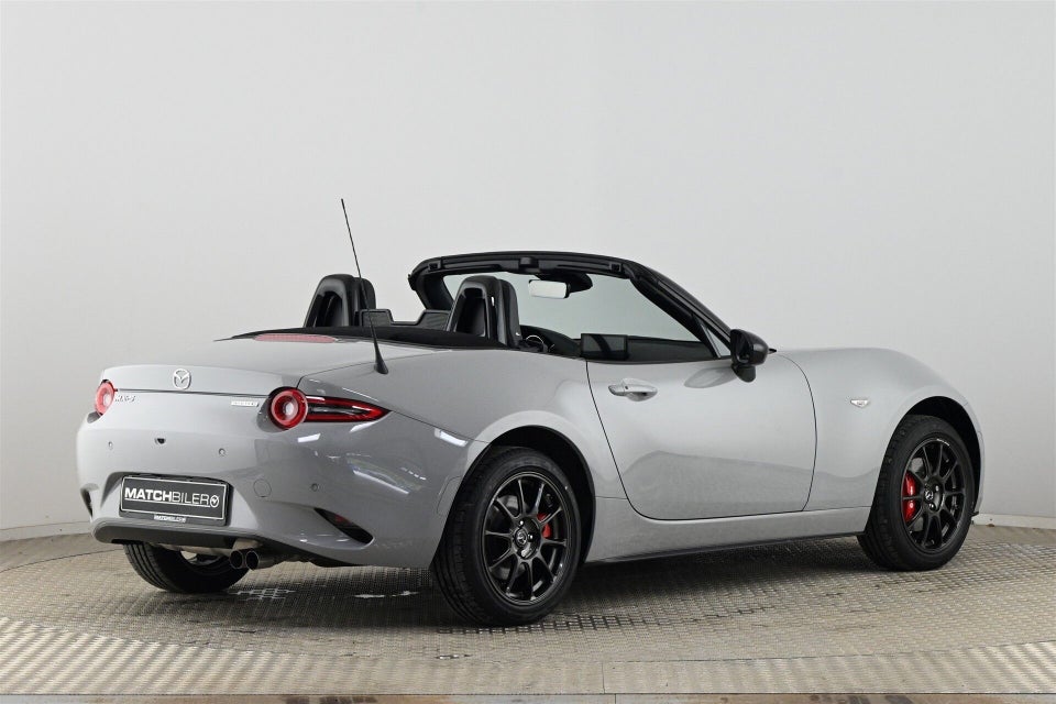 Mazda MX-5 1,5 SkyActiv-G 132 Roadster Homura 2d