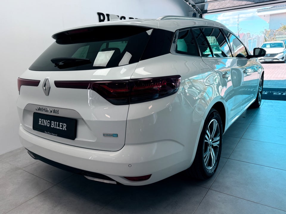 Renault Megane IV 1,6 E-Tech Intens Sport Tourer 5d