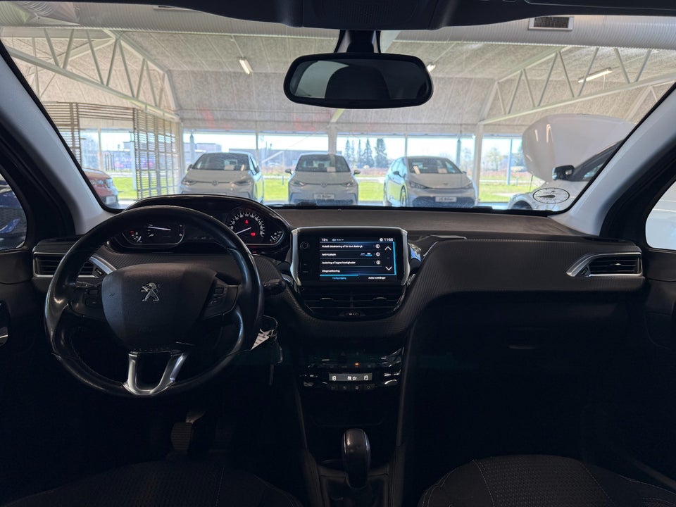 Peugeot 208 1,6 BlueHDi 100 Desire Sky 5d