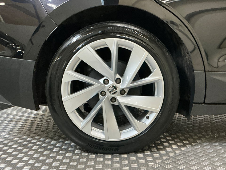 Skoda Enyaq 80 iV Suite 5d