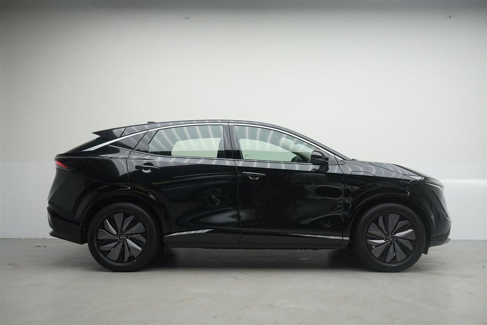 Nissan Ariya 63 Engage 5d