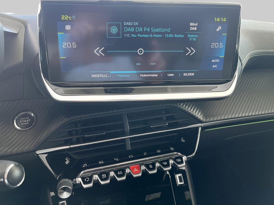 Peugeot e-208 50 GT Sky 5d