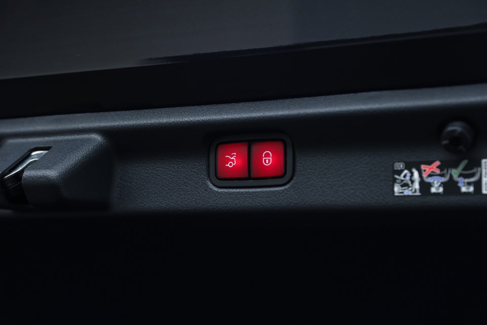 Mercedes EQE350+ AMG Line 4d