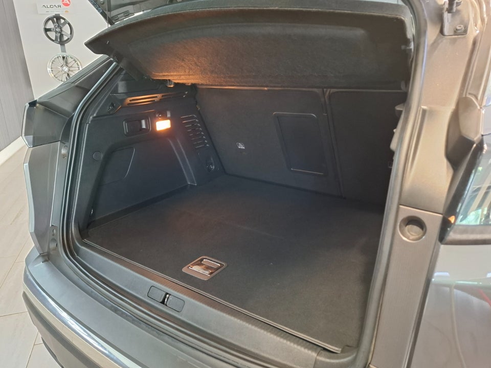 Peugeot 3008 1,6 Hybrid Allure Pack EAT8 5d