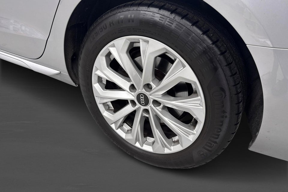 Audi A4 40 TFSi Prestige plus Avant S-tr. 5d
