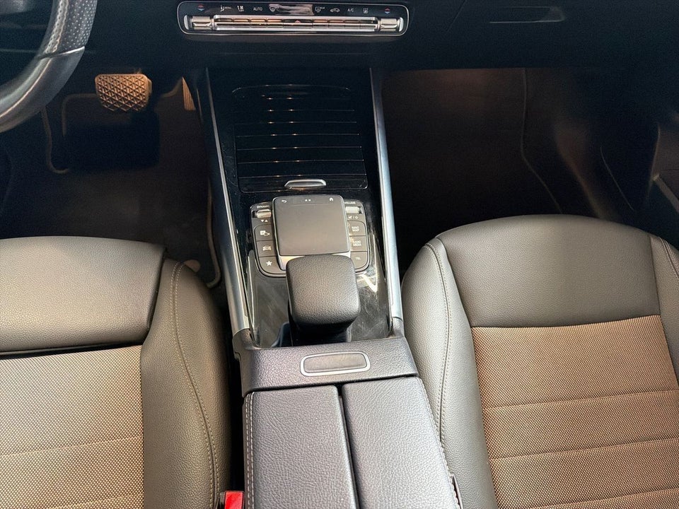 Mercedes EQA250 Progressive 5d
