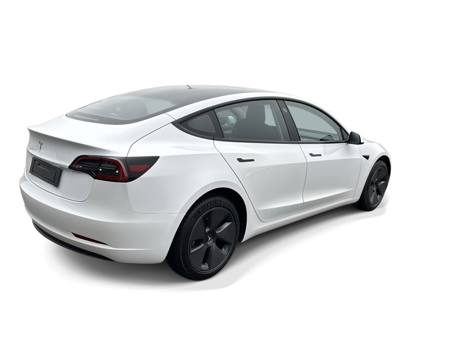 Tesla Model 3 RWD 4d