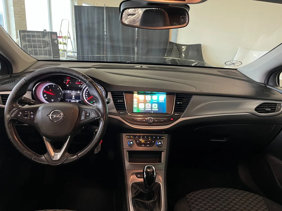 Opel Astra 1,6 CDTi 136 Enjoy Sports Tourer 5d