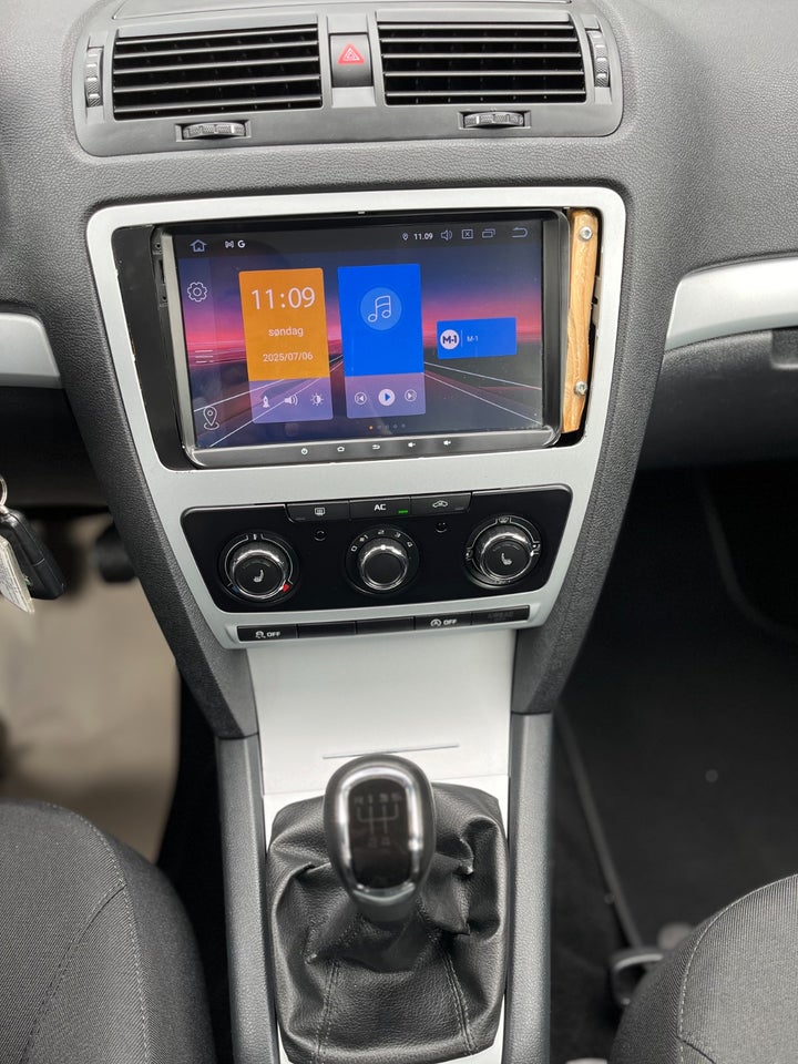 Skoda Octavia 1,6 TDi 105 GreenLine 5d