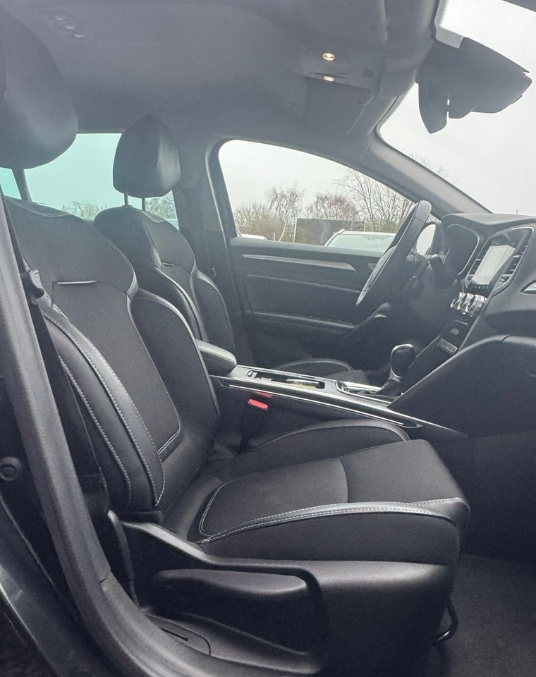 Renault Megane IV 1,6 E-Tech Intens Sport Tourer 5d