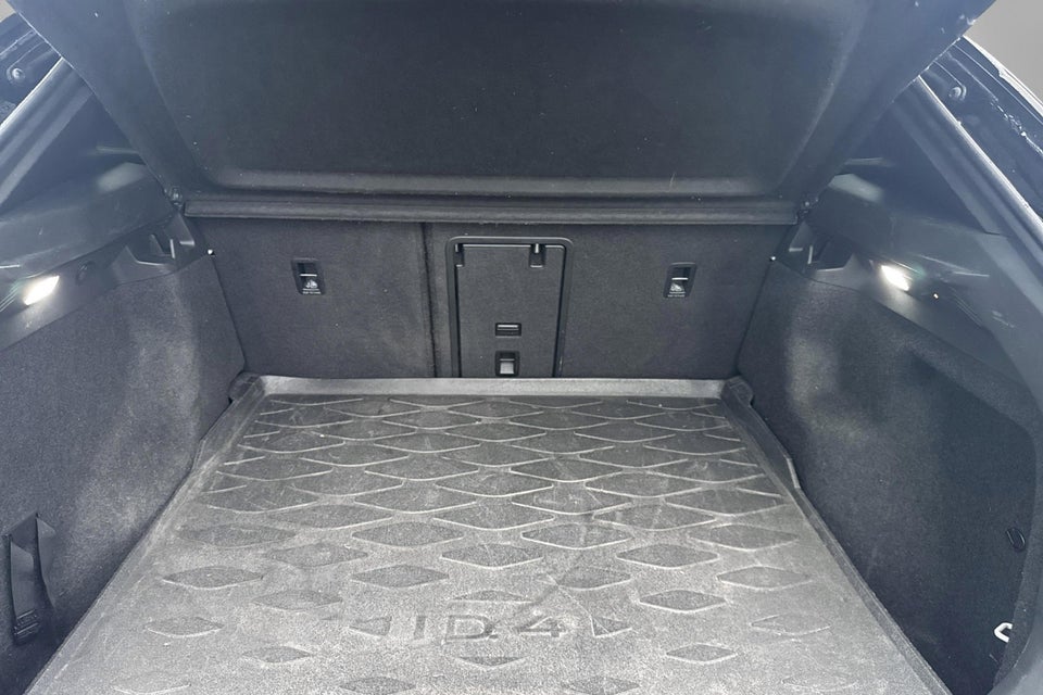 VW ID.4 77 1ST Max 5d