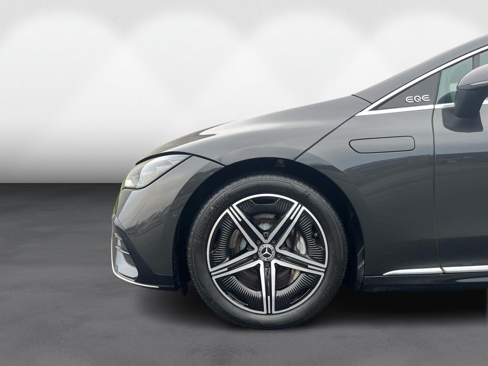 Mercedes EQE350 AMG Line 4d