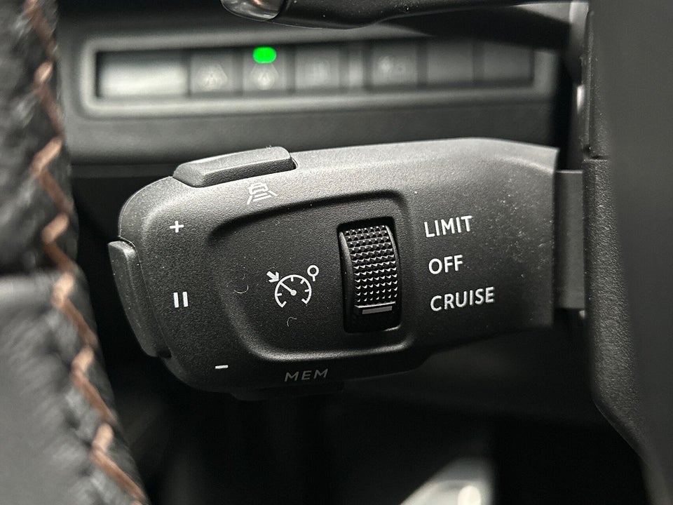 Peugeot 3008 1,6 Hybrid First GT EAT8 5d