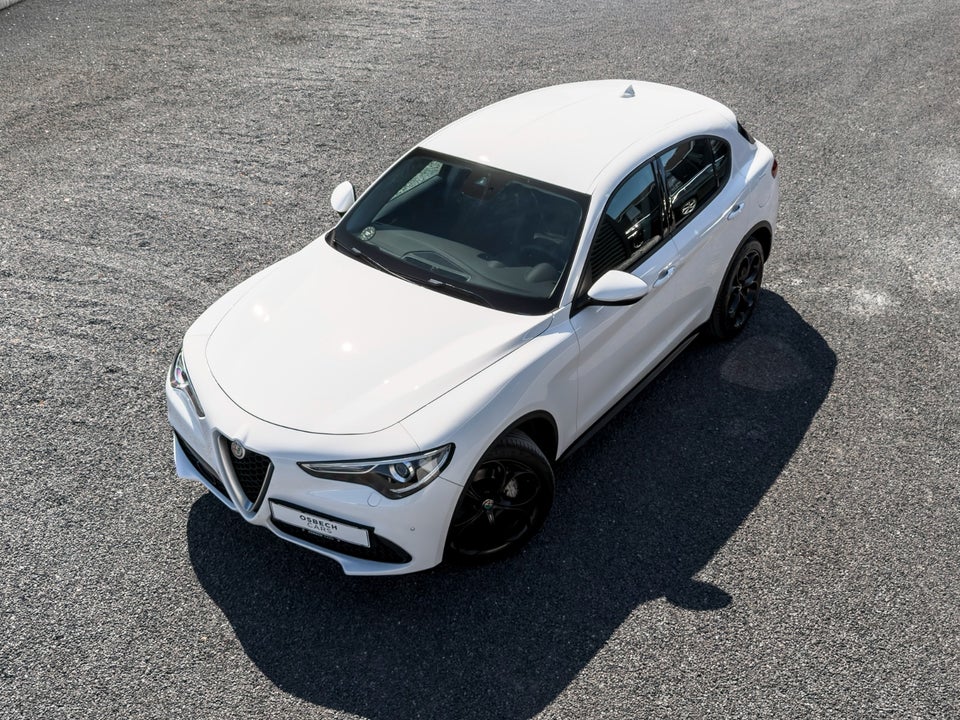 Alfa Romeo Stelvio 2,0 T 200 Edizione aut. Q4 5d