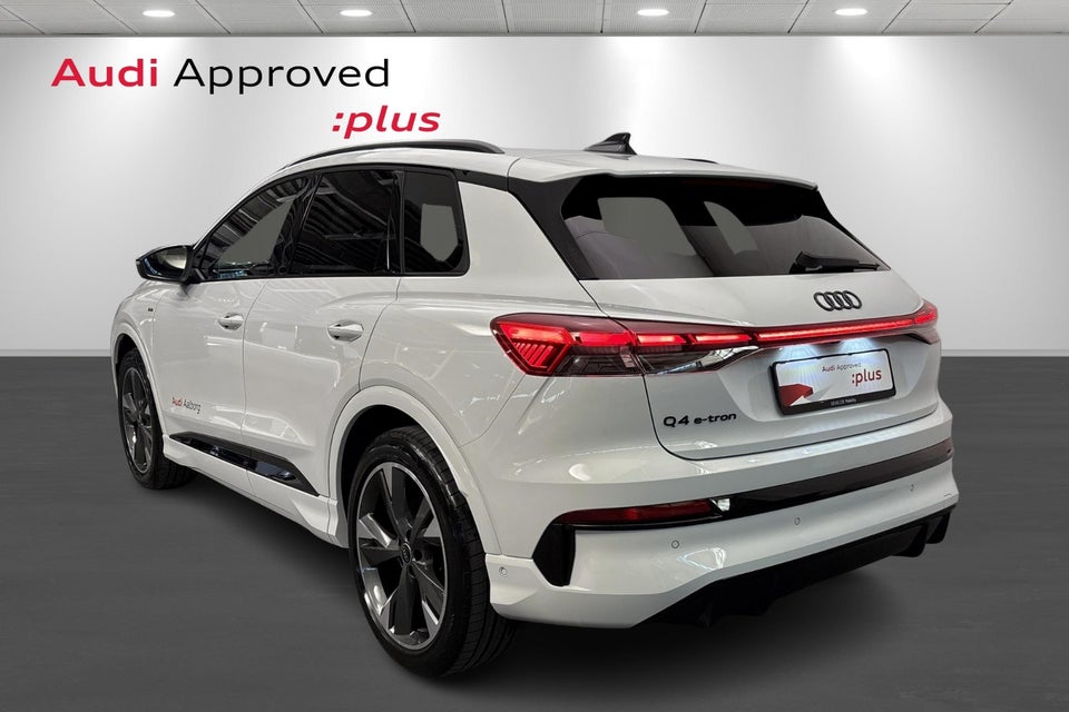 Audi Q4 e-tron performance 5d