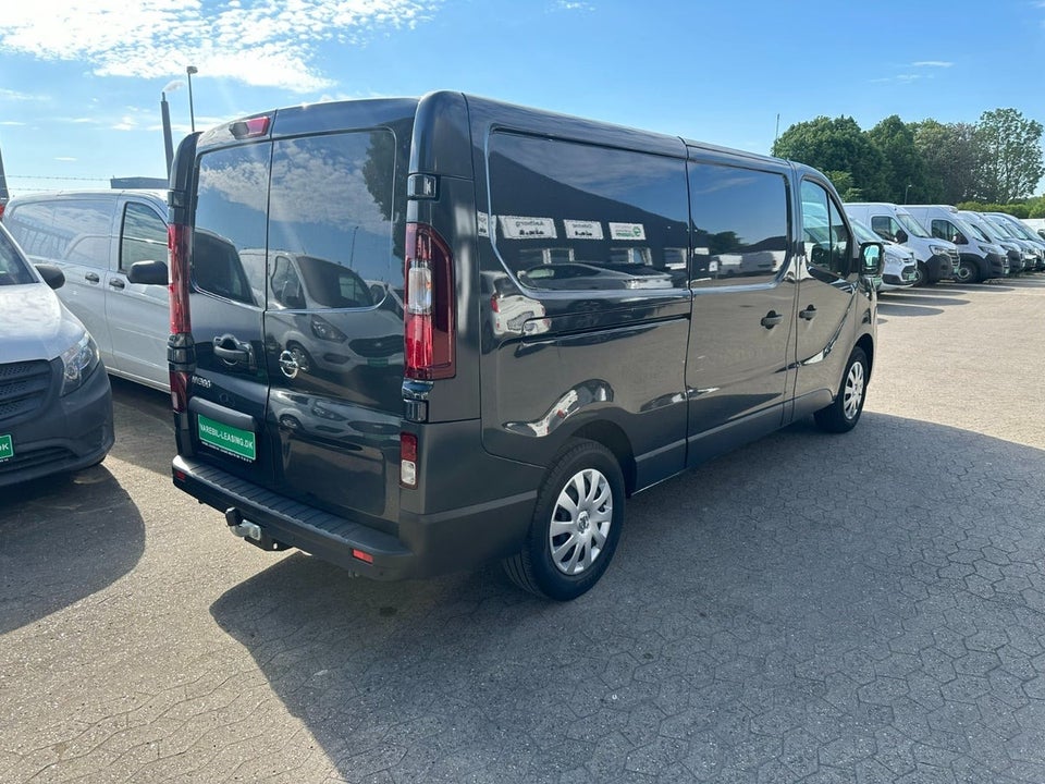 Nissan NV300 2,0 dCi 145 L2H1 Working Star