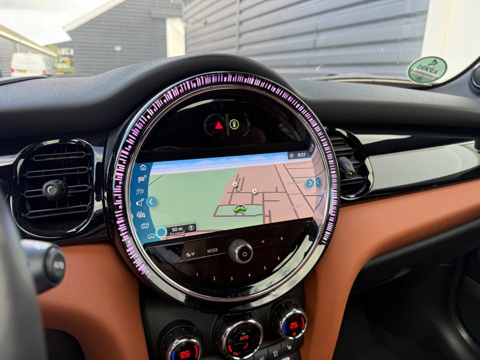 MINI Cooper SE Maximise 3d