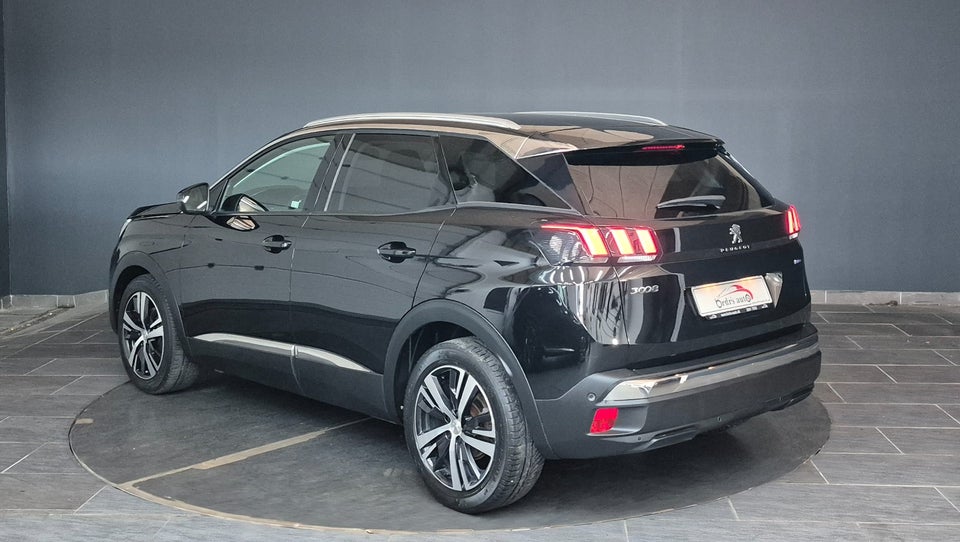 Peugeot 3008 1,2 e-THP 130 Allure EAT6 5d
