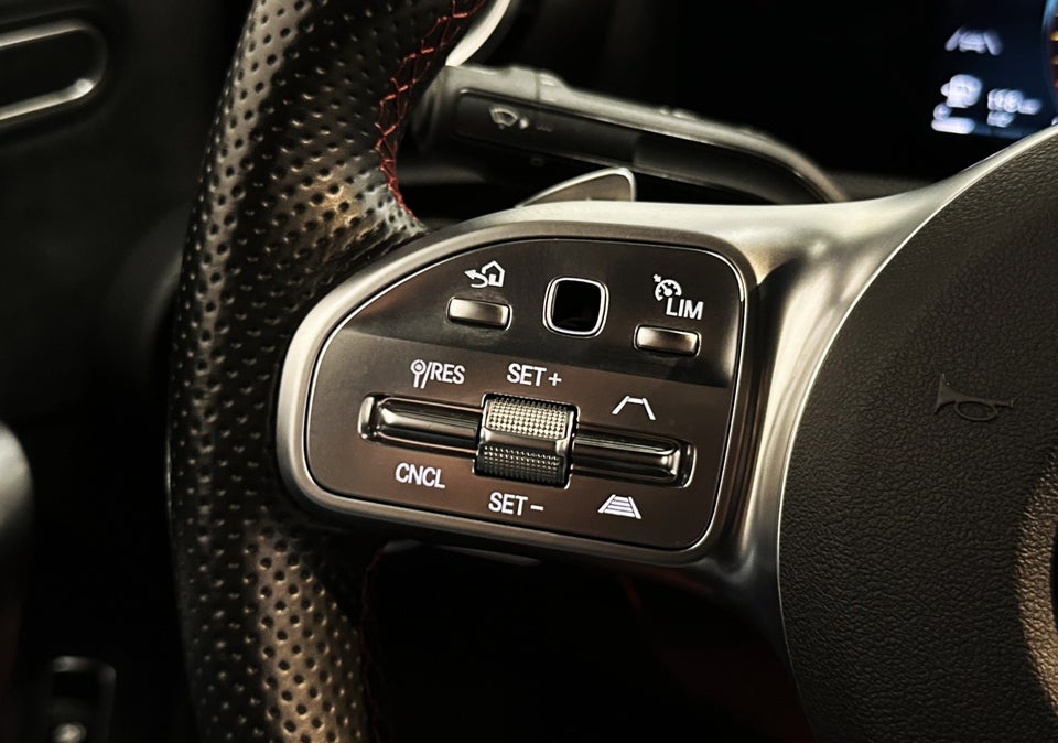 Mercedes A200 d 2,0 AMG Line aut. 4d