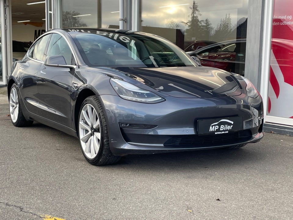 Tesla Model 3 Performance AWD 4d