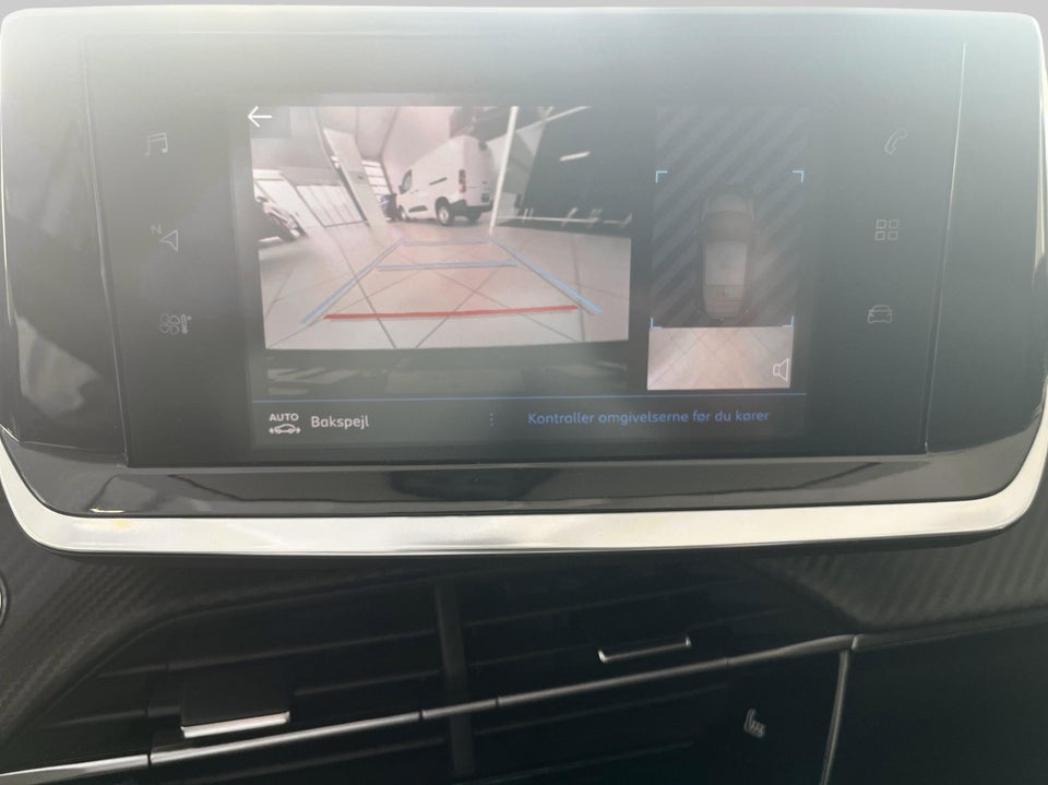 Peugeot 208 1,2 PureTech 100 Allure 5d