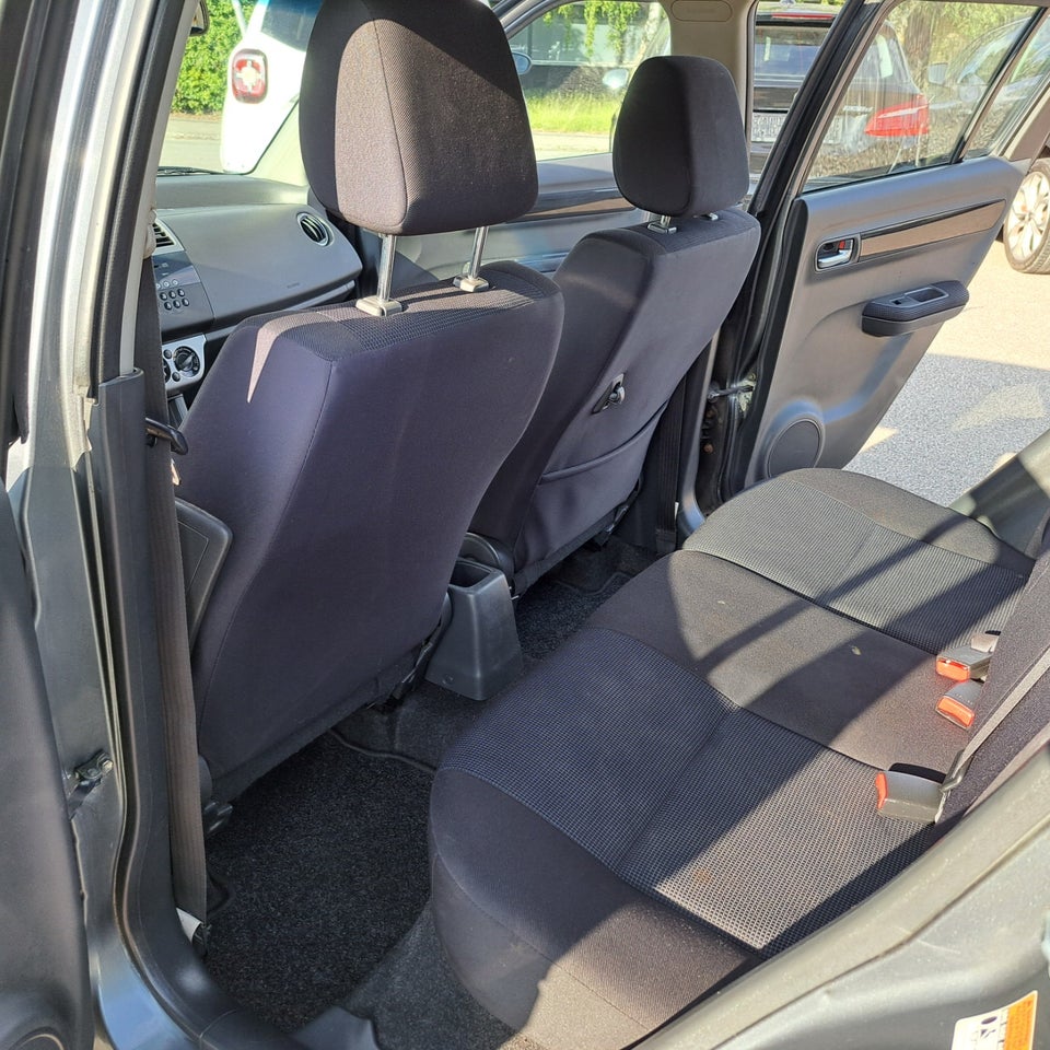 Suzuki Swift 1,3 GL-A 5d