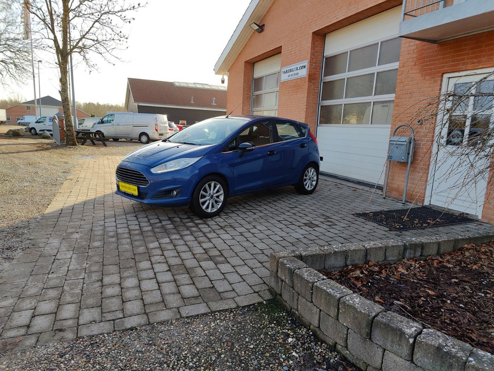 Ford Fiesta 1,5 TDCi 95 Titanium Van 5d