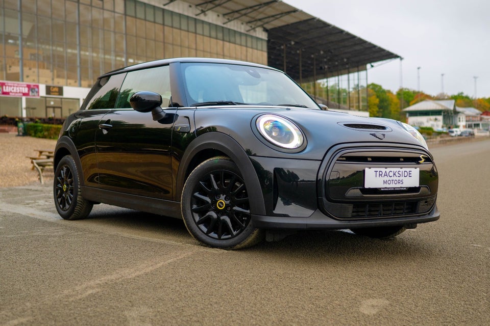 MINI Cooper SE Classic Trim 3d