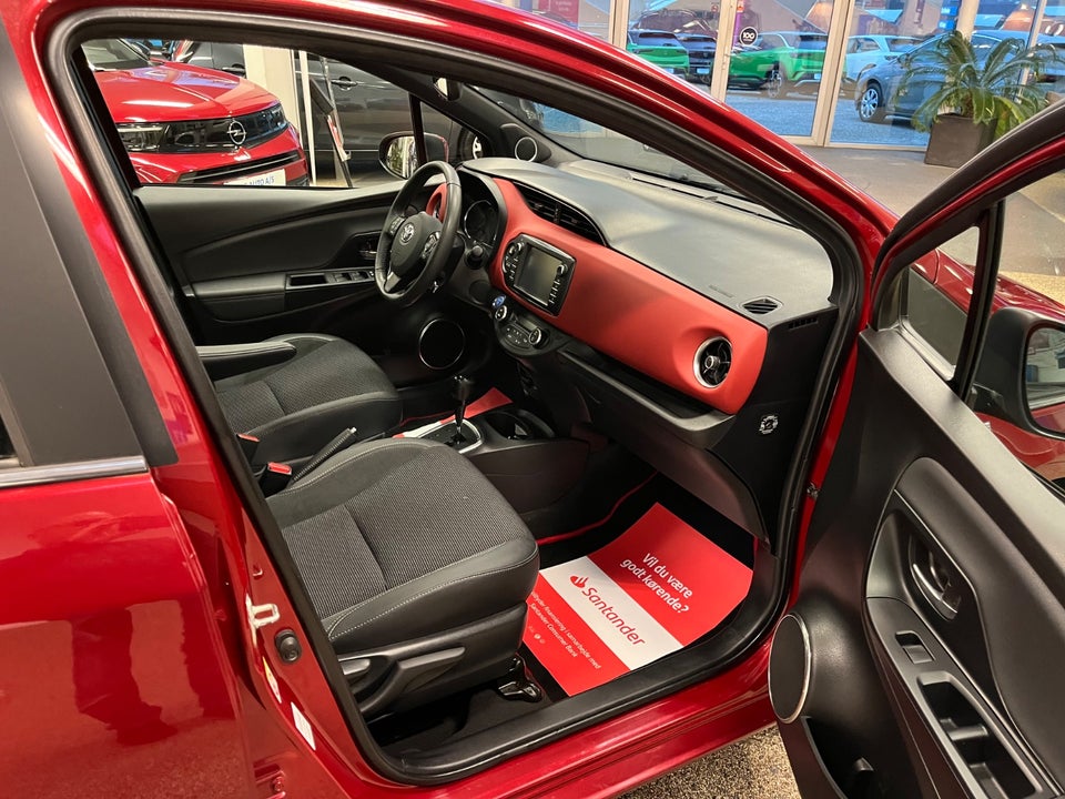 Toyota Yaris 1,5 Hybrid H3 Premium e-CVT 5d