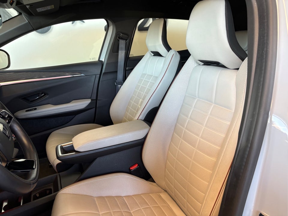 Renault Megane E-Tech 60 Iconic 5d