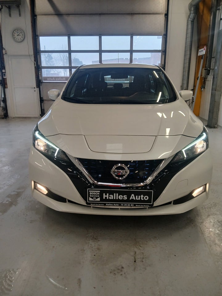 Nissan Leaf 39 Acenta 5d