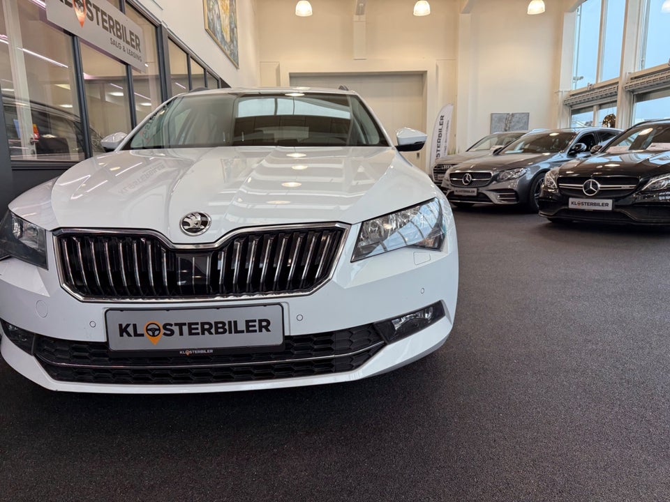 Skoda Superb 1,4 TSi 150 Ambition Combi 5d