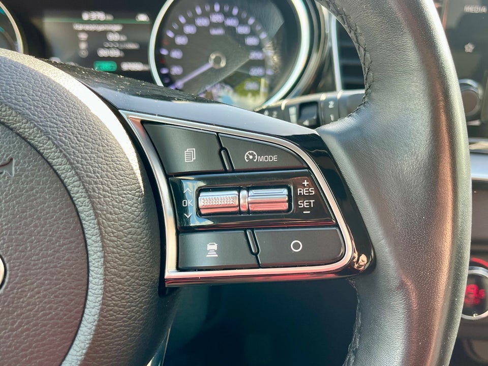 Kia Ceed 1,6 PHEV Prestige SW DCT 5d