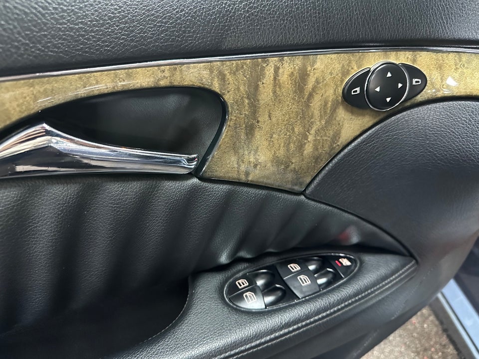 Mercedes E220 2,2 CDi Avantgarde stc. aut. 5d