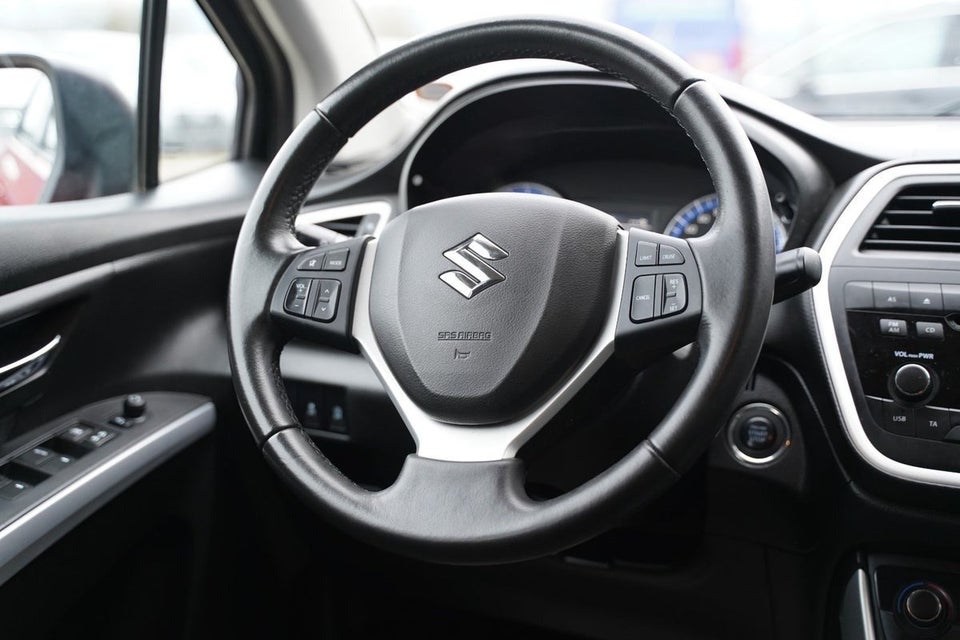 Suzuki S-Cross 1,6 DDiS GLX 5d