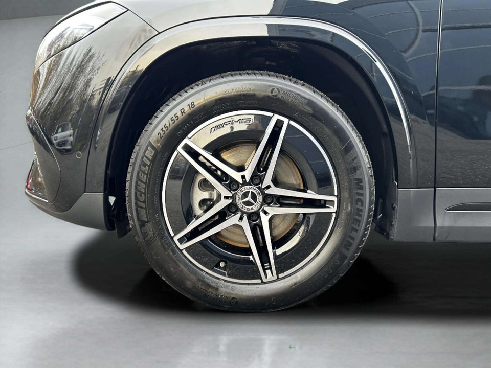 Mercedes EQA300 AMG Line 4Matic 5d