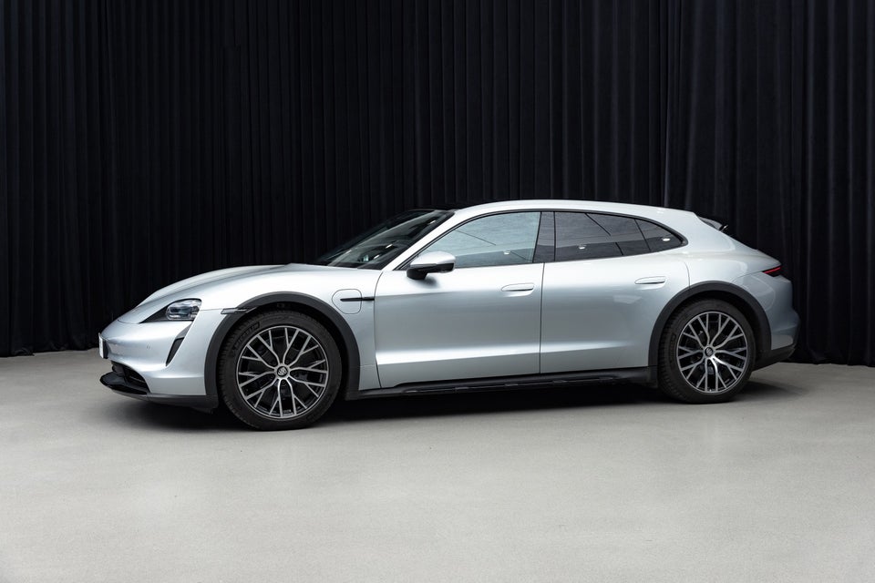 Porsche Taycan 4 Performance+ 75 Years Cross Turismo 5d