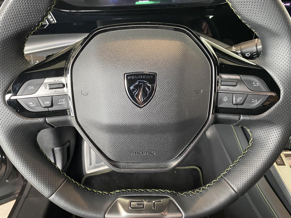 Peugeot 408 1,6 Hybrid GT EAT8 5d