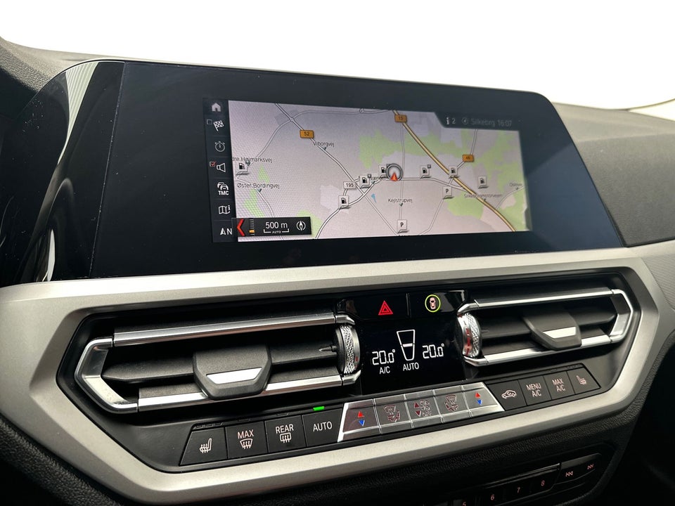 BMW 320d 2,0 Touring Connected aut. 5d