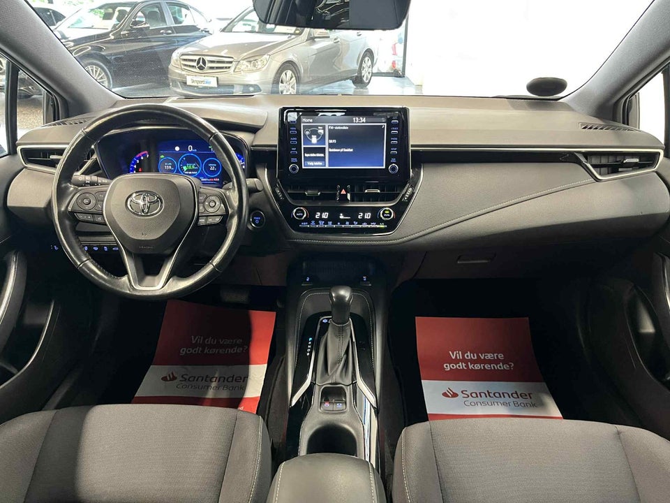 Toyota Corolla 1,8 Hybrid Active Smart Touring Sports MDS 5d